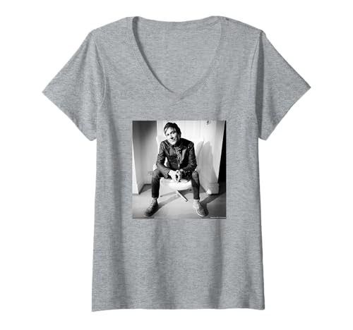 Damen Steve Norman Sax of Spandau Ballett Chris Duffy Fotografie T-Shirt mit V-Ausschnitt von Chris Duffy Photography