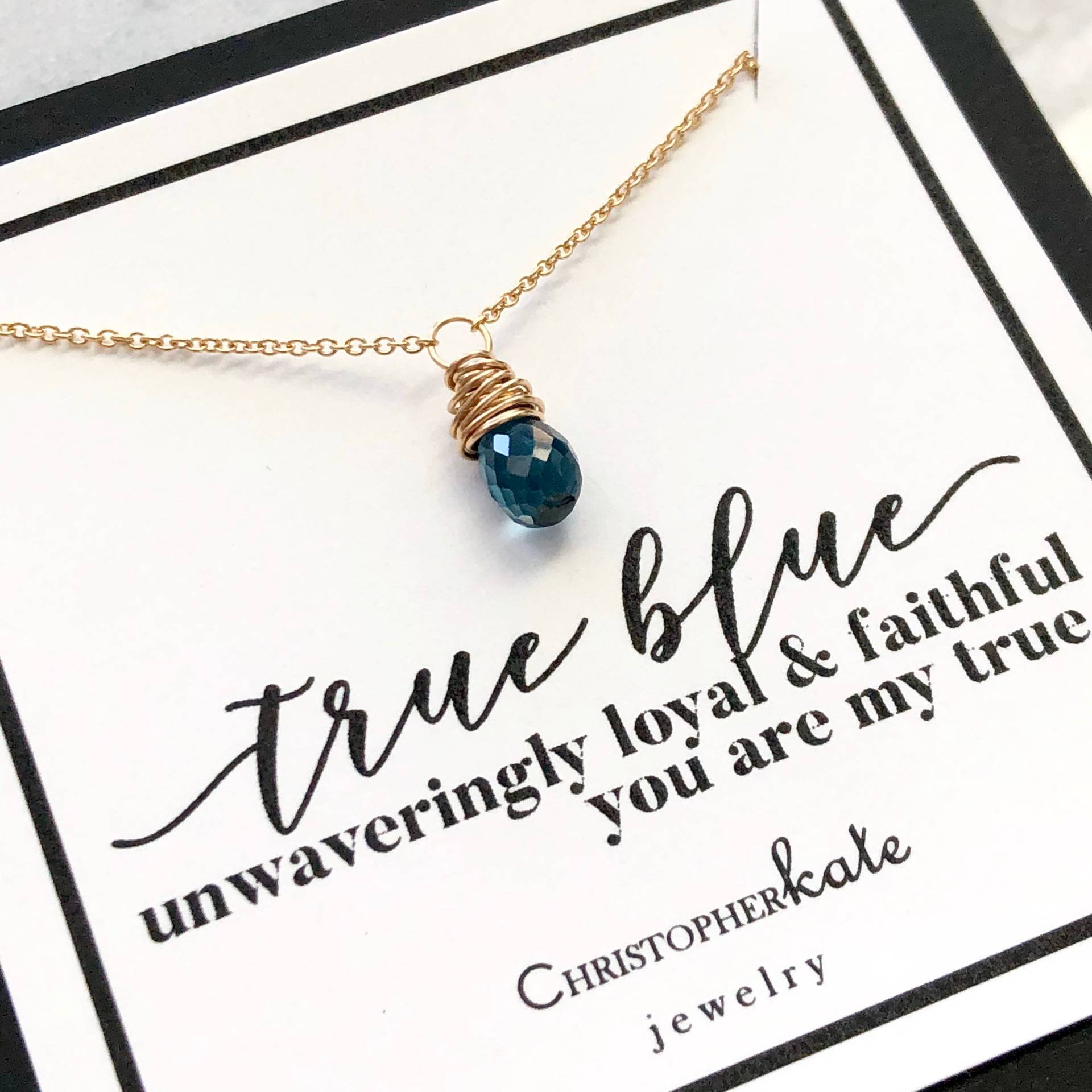 True Blue Best Friend Halskette...aaa London Topaz....layering Necklace, Soliataire, Gold True Blue Best Friend Halskette...aaa London Topaz....layering Necklace, Soliataire, Gold von ChrisKateJewelry