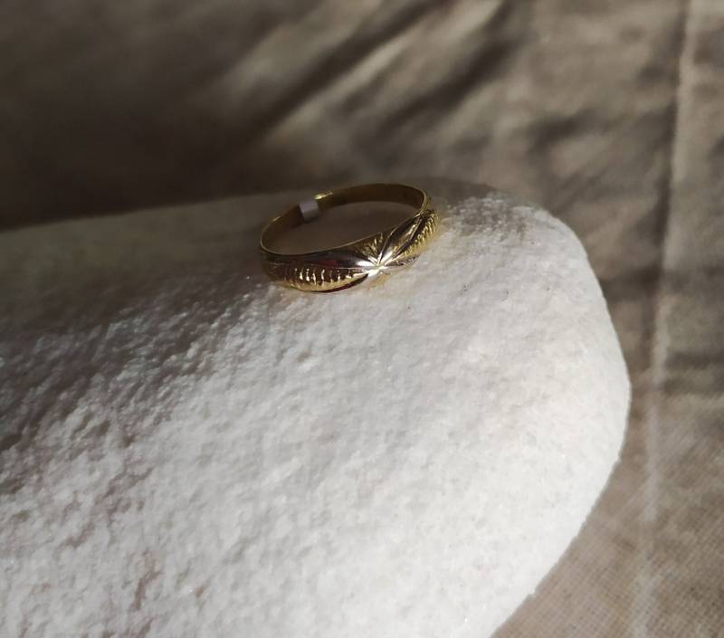 14K Gold | 585 Etched Band/Gelber Und Weißer Goldring Einzigartiges Design Größe 7, 5 Us - 1542 von Chrissilato
