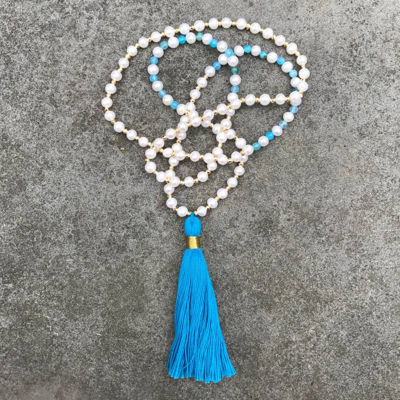 Lange Perlen Blau/Aqua Quaste Halskette Mit Perlen, Achat Und Gold Pyrit Lange Perlen Blau/Aqua Quaste Halskette Mit Perlen, Achat Und Gold Pyrit von ChrissyChapinJewelry