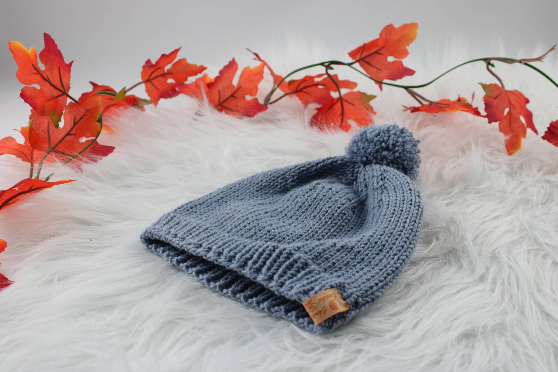 Handgestrickte Mütze, Bommelmütze Für Kinder/Babys von ChrissysCreativ