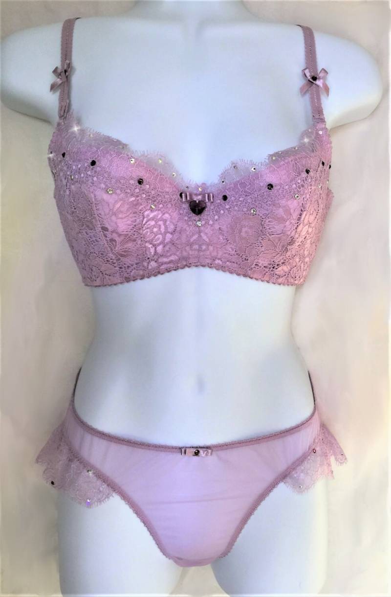 Lavendel Lila Spitze Swarovski Crystal Bh Und Slip Set 34D von ChristalSweets