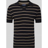 Christian Berg Men Poloshirt mit V-Ausschnitt in Black, Größe M Christian Berg Men Poloshirt mit V-Ausschnitt in Black, Größe M von Christian Berg Men