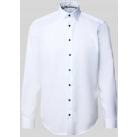 Christian Berg Men Regular Fit Business-Hemd aus reiner Baumwolle mit Kentkragen in Weiss, Größe 39/40 von Christian Berg Men