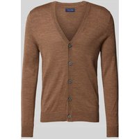 Christian Berg Men Slim Fit Cardigan aus Woll-Mix mit V-Ausschnitt in Mittelbraun Mel, Größe L Christian Berg Men Slim Fit Cardigan aus Woll-Mix mit V-Ausschnitt in Mittelbraun Mel, Größe L von Christian Berg Men