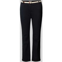 Christian Berg Woman Chino in unifarbenem Design mit Gürtel in Black, Größe 38 von Christian Berg Woman