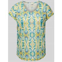 Christian Berg Woman T-Shirt mit Allover-Muster und V-Ausschnitt in Apfel, Größe 40 Christian Berg Woman T-Shirt mit Allover-Muster und V-Ausschnitt in Apfel, Größe 40 von Christian Berg Woman