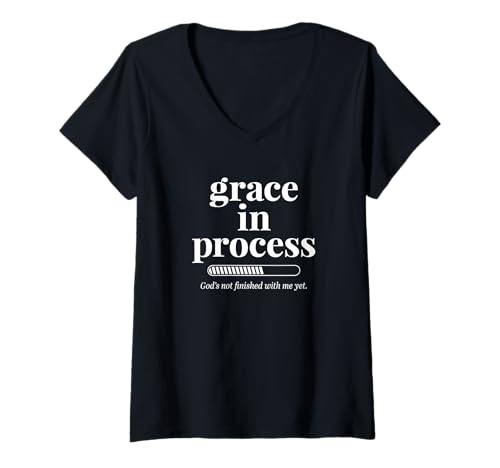Damen Grace In Process Bible Christian T-Shirt mit V-Ausschnitt Damen Grace In Process Bible Christian T-Shirt mit V-Ausschnitt von Christian Gifts and Tees