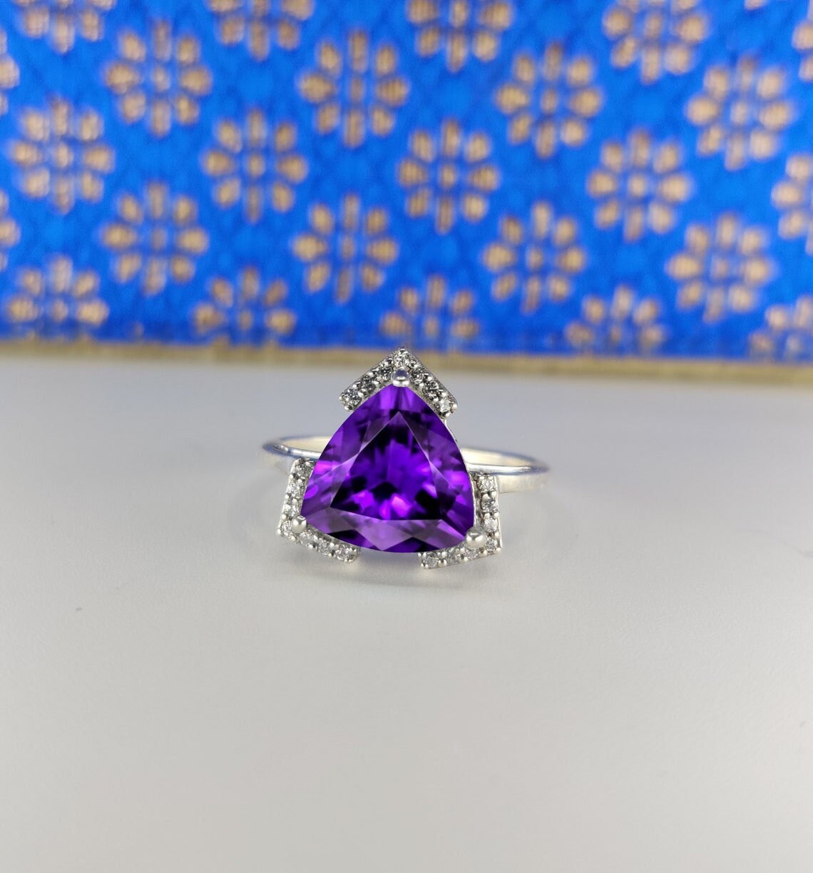 Aaa Amethyst Verlobungsring Gold, Trillion 9.00 Natürlicher Ring Für Sie, Wunderschöne Damen Schmuck, Diamant Goldring, Geschenk Die Liebe von ChristianMint