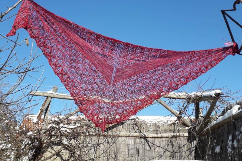 Lace-Tuch Mit Schwarzen Perlen von ChristineGasafy