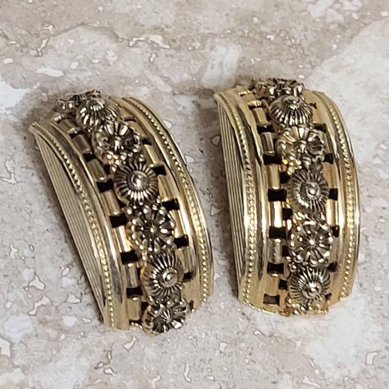 Vintage Blume Filigran Geschwungene Vergoldete Ohrclips Vergoldetes Messing von ChristinesBoutique1