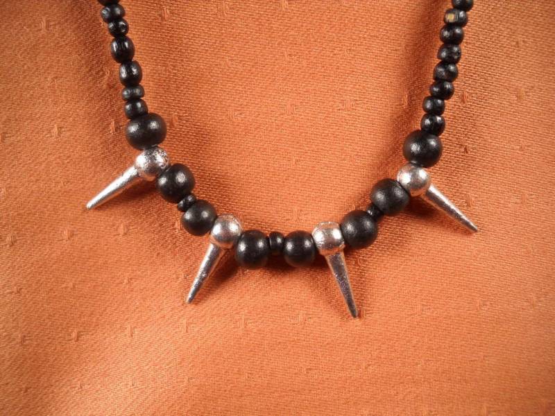 Halskette Von Spikes, Holz Und Metall Halskette, Herren Halskette Spike, Hand Gemacht Spike Goth Stil Unisex Mit Spikes von ChristophCreations