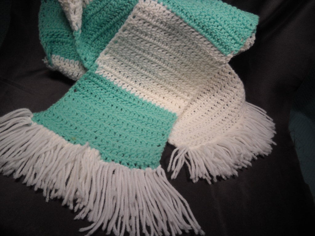 Hand Gehäkelte Schal, Mintgrün Und Weißen Unisex Schal Gehäkelt, Handmade Gehäkelt Mint Grün Weiß Hand Gehäkelte Schal, Mintgrün Und Weißen Unisex Schal Gehäkelt, Handmade Gehäkelt Mint Grün Weiß von ChristophCreations