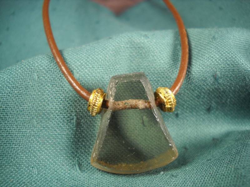 Recycling-Glas Halskette, Repurposed Glas, Recycling-Glas, Schmuck, Glasschmuck, Geborgen, Umfunktionierten Halskette Recycling-Glas Halskette, Repurposed Glas, Recycling-Glas, Schmuck, Glasschmuck, Geborgen, Umfunktionierten Halskette von ChristophCreations