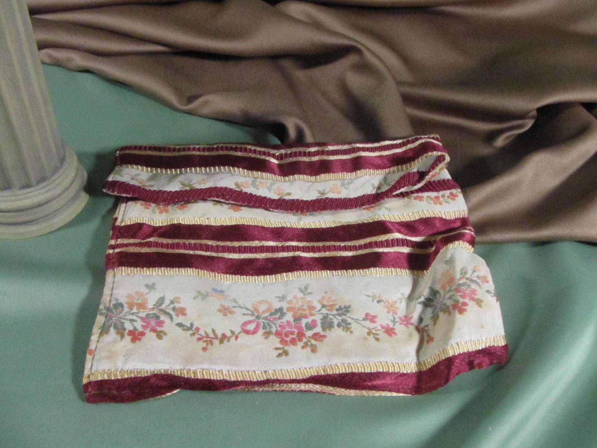Schmuck Etui, Handgefertigt, Aus Satinähnlichem Stoff, Beutel Mit Druckknopf, Reise Etui Schmuck Etui, Handgefertigt, Aus Satinähnlichem Stoff, Beutel Mit Druckknopf, Reise Etui von ChristophCreations