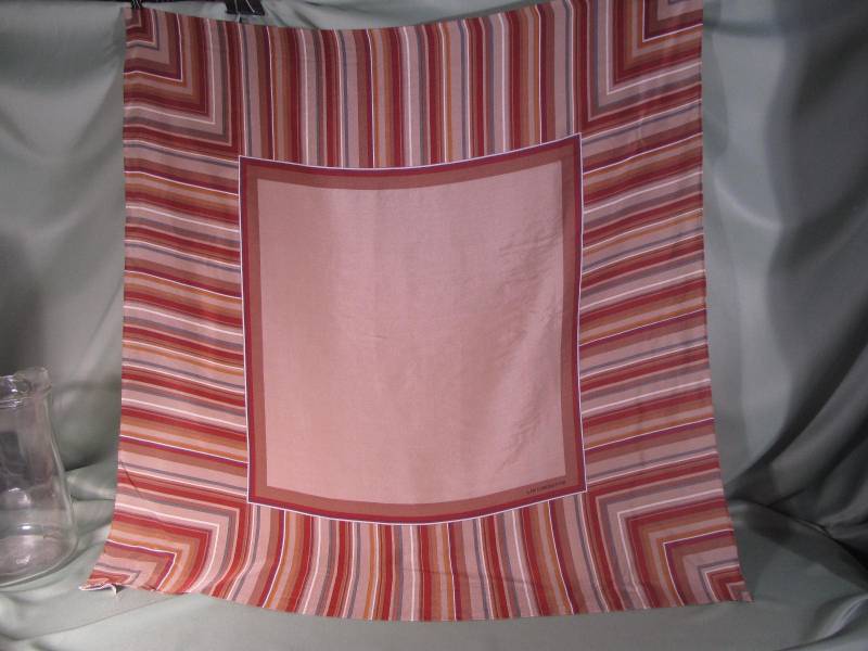 Vintage Liz Claiborner Seidenschal 30"Erdfarbenes Quadrat Vintage Liz Claiborner Seidenschal 30"Erdfarbenes Quadrat von ChristophCreations