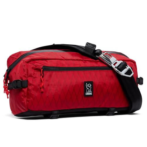 Chrome Kadet Nylon 9 - Umhängetasche 43 cm red x von Chrome