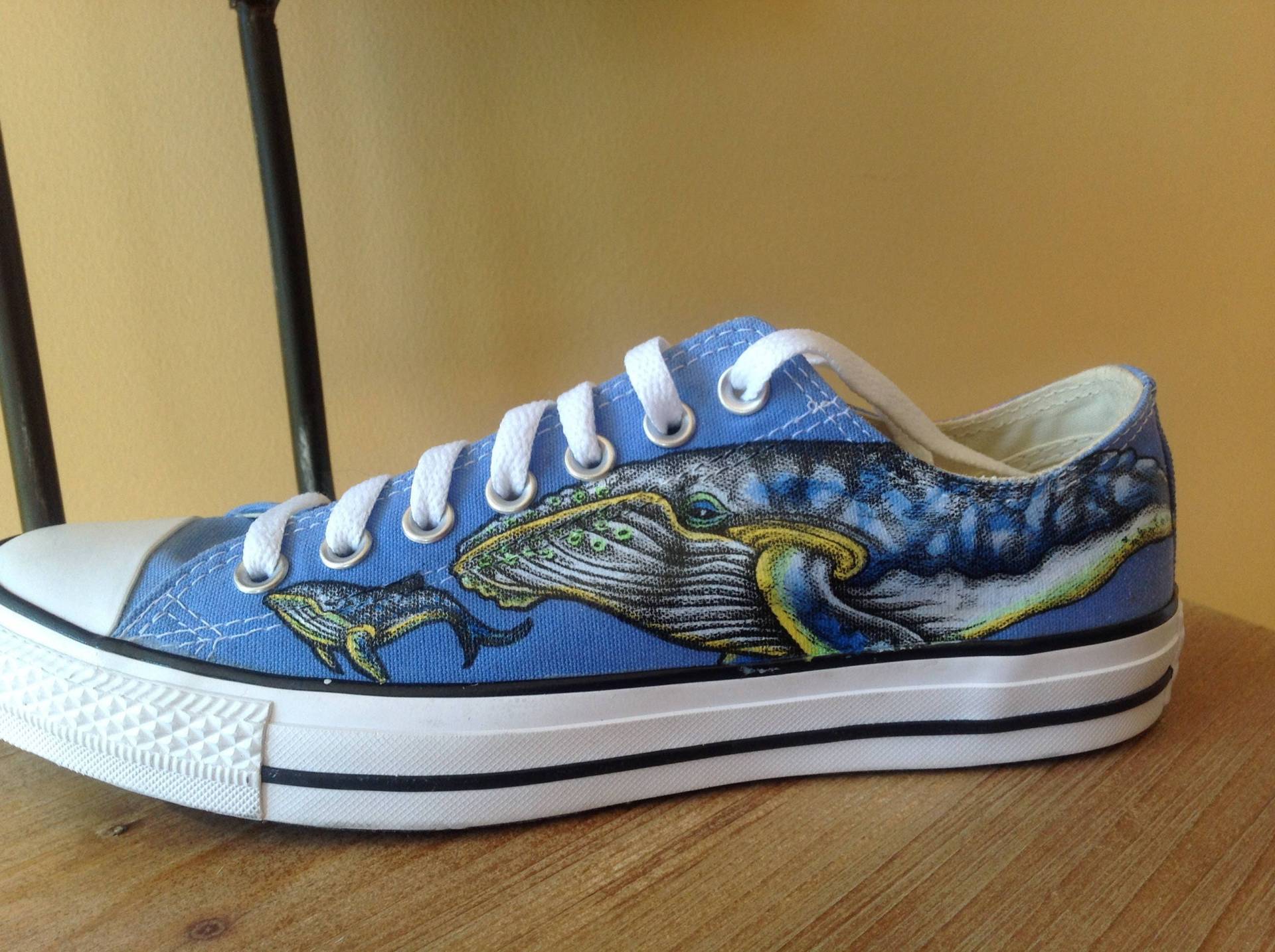 Ocean Themed Converse Schuhe Ocean Themed Converse Schuhe von ChromeReflections