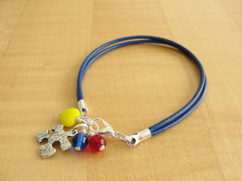 Autismus Bewusstseins Armband | Leder - Asperger Syndrom Bewusstsein von ChronicallyCaring
