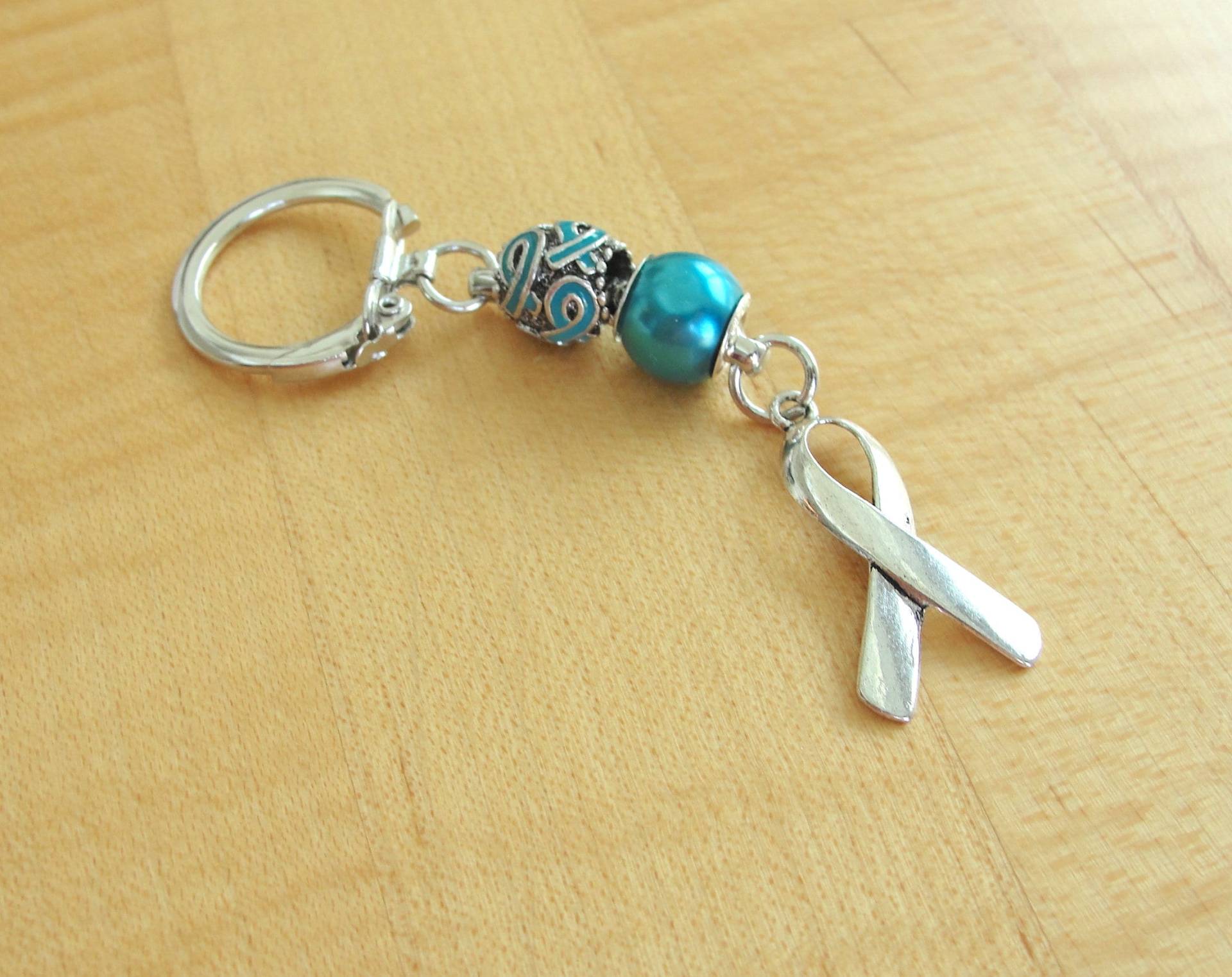Eierstockkrebs Bewusstsein Keychain von ChronicallyCaring