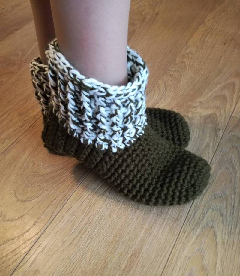 Gehäkelte Hausschuhe Mit Rutschfesten Doppelsohlen/Damen Hausschuhe/Hausschuhe/Häkelschuhe/Häkelschuhe/Hausschuhe/Häkelschuhe Aus Wolle von ChunkyKnitworks