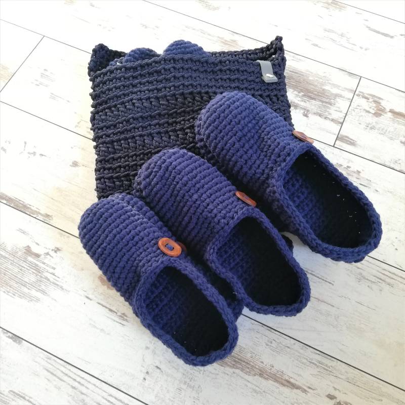 Set Von 5 Hausschuhe + Geschenk Hängenden Korb, Häkeln Gestrickte Wolle Für Gäste, Housewarminggeschenk, Gäste Hausschuhe von ChunkyKnitworks