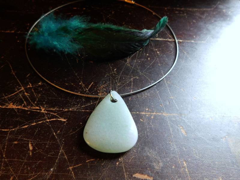 Planchette. Grüner Aventurin-Anhänger Und Halsreif #festiveetsyfinds von Chymiera