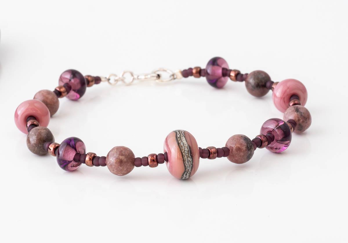 Armband Aus Rhodonit, Lampwork Und Silber Armband Aus Rhodonit, Lampwork Und Silber von CielCreations