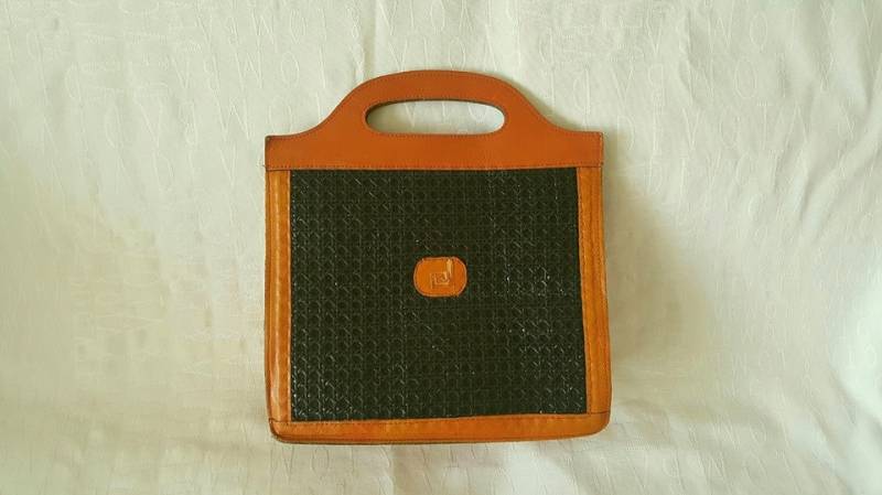 Vintage-Tasche Aus Den 1970Er Jahren Vintage-Tasche Aus Den 1970Er Jahren von Cienicientas