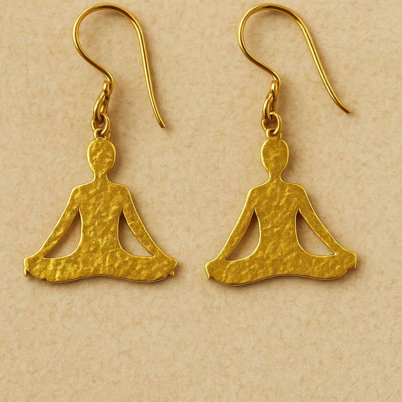 Yoga Messing Ohrringe, Filigrane Ohrringe Gold , Yogaliebhaber Yoga Messing Ohrringe, Filigrane Ohrringe Gold , Yogaliebhaber von CiioBerlin