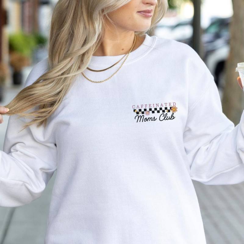 Caffeinated Moms Club Retro Back Print Sweatshirt Iced Coffee Lover Comic Mother Gift 90S Graphic Hoodie Student Wellness Pocket Y2K von CincerelyYoursShop