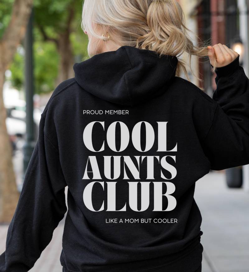 Cool Aunts Club Hoodie Custom Pocket Back Print Pregnancy Announcement Gender Reveal Gift Like A Mom But Cooler Y2K Auntie Sweatshirt 90S von CincerelyYoursShop