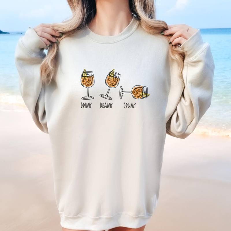 Drink Drank Drunk Aperol Spritz Retro Sweatshirt Party Shirt Y2K Boys Trip Alcohol Gift Aperitifo Group Malle Shirt Jga Girls 90 von CincerelyYoursShop