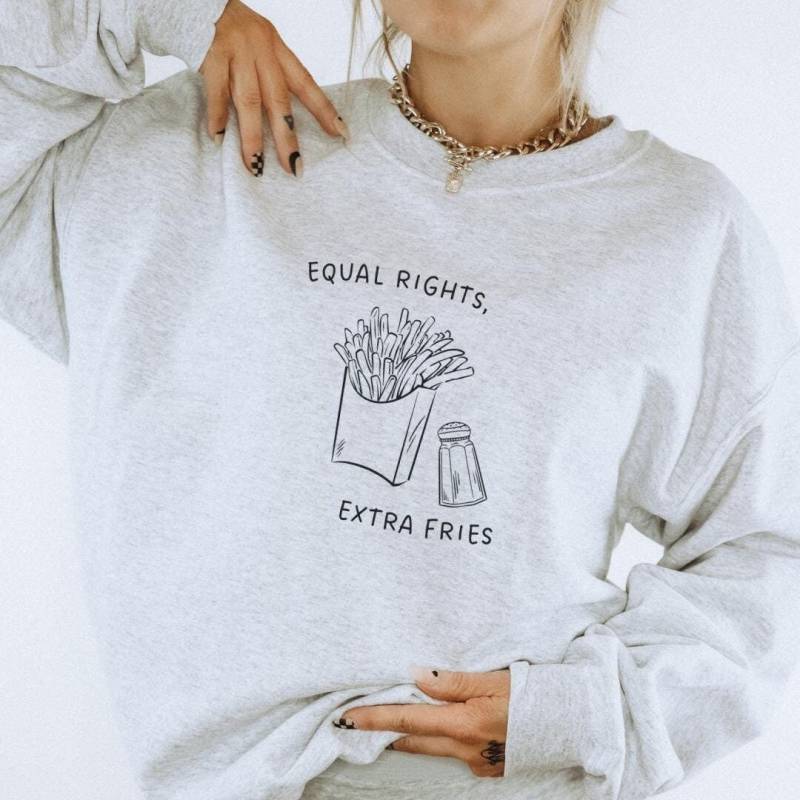 Equal Rights Extra Fries Noddle Retro Sweater Feminist Gift Feminism Cheese Italian Y2K Pride Vintage Equality Female Empowerment Food Girl von CincerelyYoursShop
