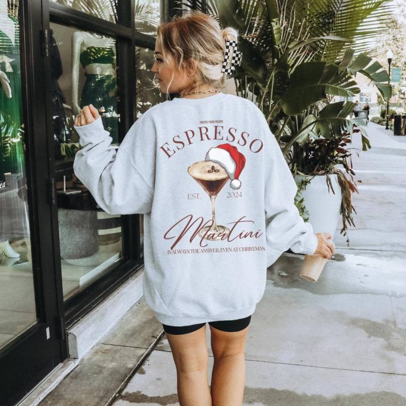 Espresso Martini Is Always The Answer Christmas Retro T-Shirt Backprint Tini Time Y2K Cocktail Lover Alcohol Gift Mother Aperitifo Santa 90S von CincerelyYoursShop