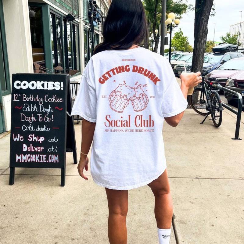 Getting Drunk Social Club Cocktail Party Shirt Name Malle 2024 Oversized Boys Trip Spring Break Group Jga Girls-Trip Apres Ski Personalized von CincerelyYoursShop