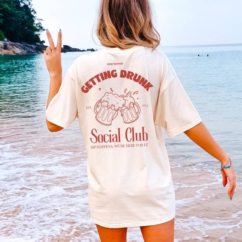 Getting Drunk Social Club Cocktail Party Shirt Name Malle 2024 Oversized Boys Trip Spring Break Group Jga Girls-Trip Apres Ski Personalized von CincerelyYoursShop