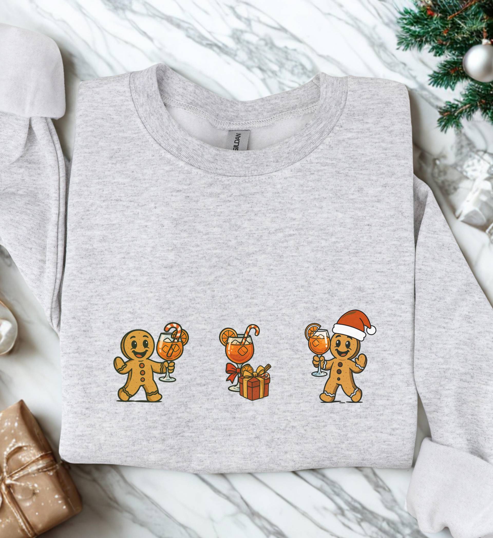 Gingerbread Apero Spritz Lover Ugly Christmas Sweater Italian Aperitif Party Crew Apres Ski Cookie Cocktail Bestie Gift Funny von CincerelyYoursShop