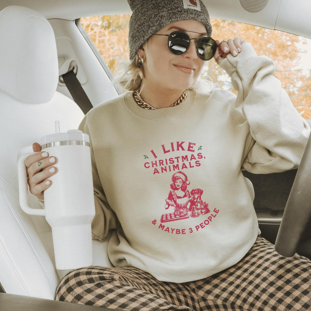 I Like Christmas Animals & Maybe People Unhinged Sweatshirt Pin Up Baking Cookies Feminism Childless Cat Lady Funny Meme Vegan Gift Women von CincerelyYoursShop