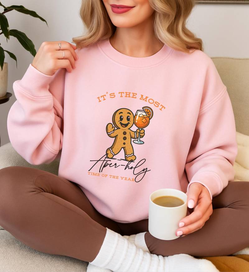 Its The Most Aper Holy Time Of Year Cute Gingerbread Italian Aperitivo Sweater Funny Christmas Cocktail Lover Xmas Front Print Pullover von CincerelyYoursShop