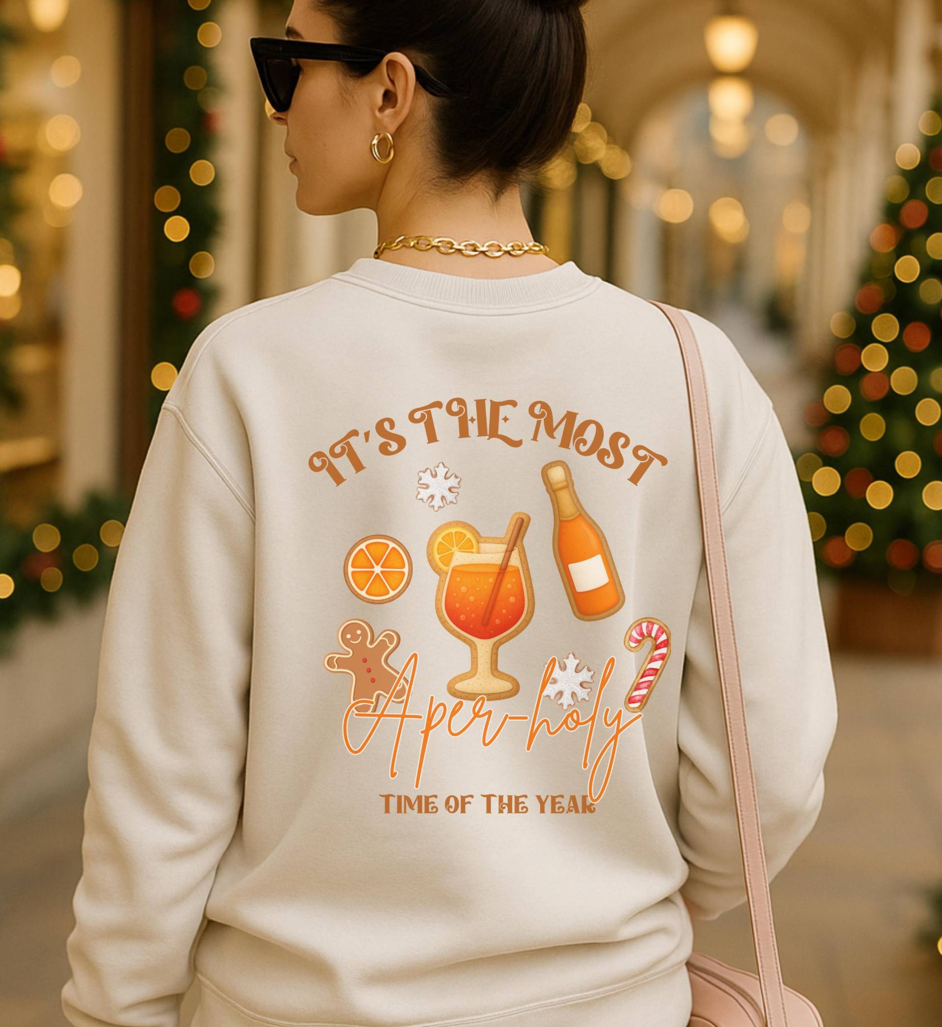 Its The Most Aper-Holy Time Of Year Sweatshirt Funny Christmas Sweater Apero Spritz Lover Aesthetic Cookie Design Retro Holiday Crew 90S von CincerelyYoursShop
