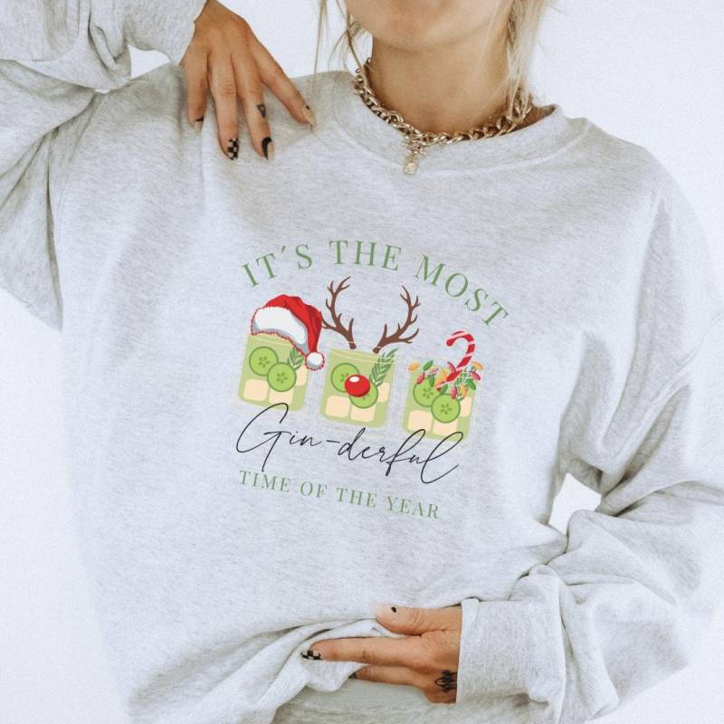 Its The Most Gin-Derful Time Of Year Gin Tonic Sweatshirt Christmas Reindeer Retro Pullover Mother Y2K Cocktail Lover Gift Aperitifo von CincerelyYoursShop