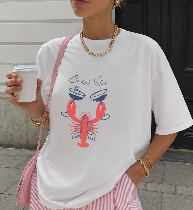 Matching Lobster Bride Groom Shirts Funny Coastal Wedding Tees Vibes Couple Honeymoon Gift Italian Summer Outfit Unhinged von CincerelyYoursShop