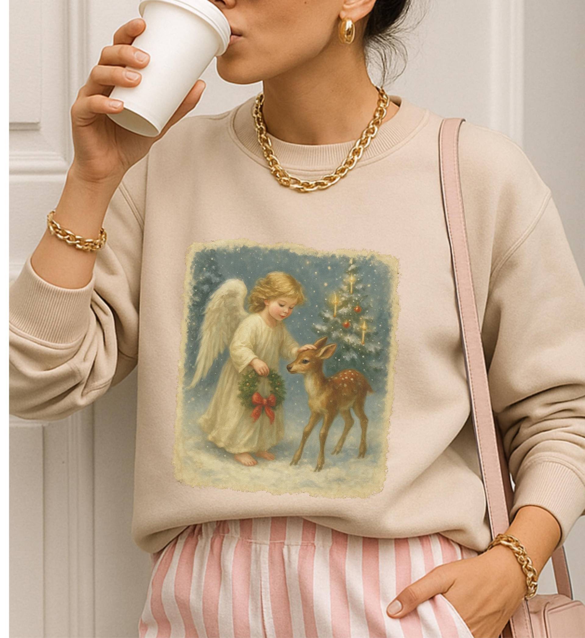 Retro Christmas Angel Deer Sweatshirt Vintage Holiday Sweater Nostalgic Aesthetic Gift Art Jumper Her Winter Messy Coquette von CincerelyYoursShop