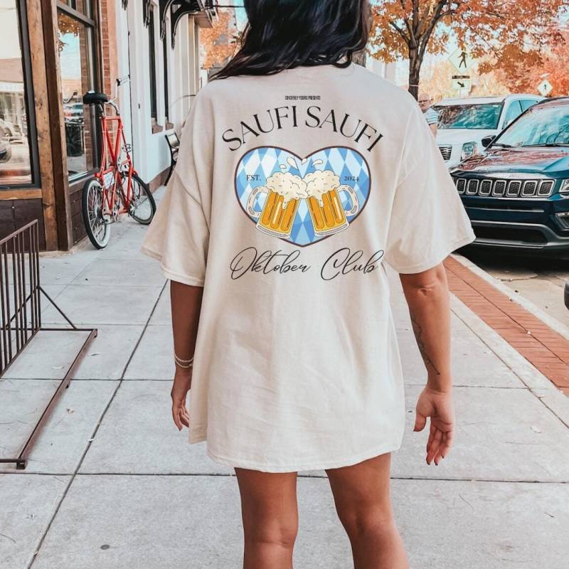 Saufi Oktober Club Beer Munich Party Group Shirt 2024 Oversized Back Print Name Pocket Jga Girls-Trip Boys Trip Personalized 90S von CincerelyYoursShop