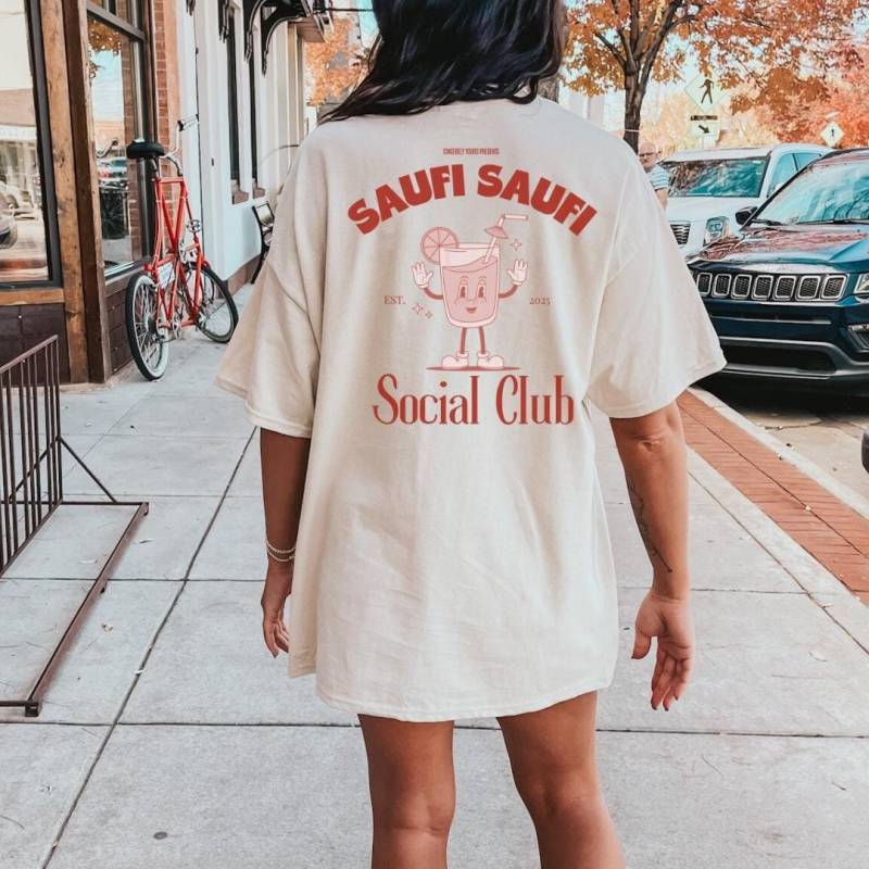 Saufi Social Club Cocktail Party Shirt Malle 2025 Spring Break Back Print Mallorca Urlaub Group Girls-Trip Firmen Personalized von CincerelyYoursShop