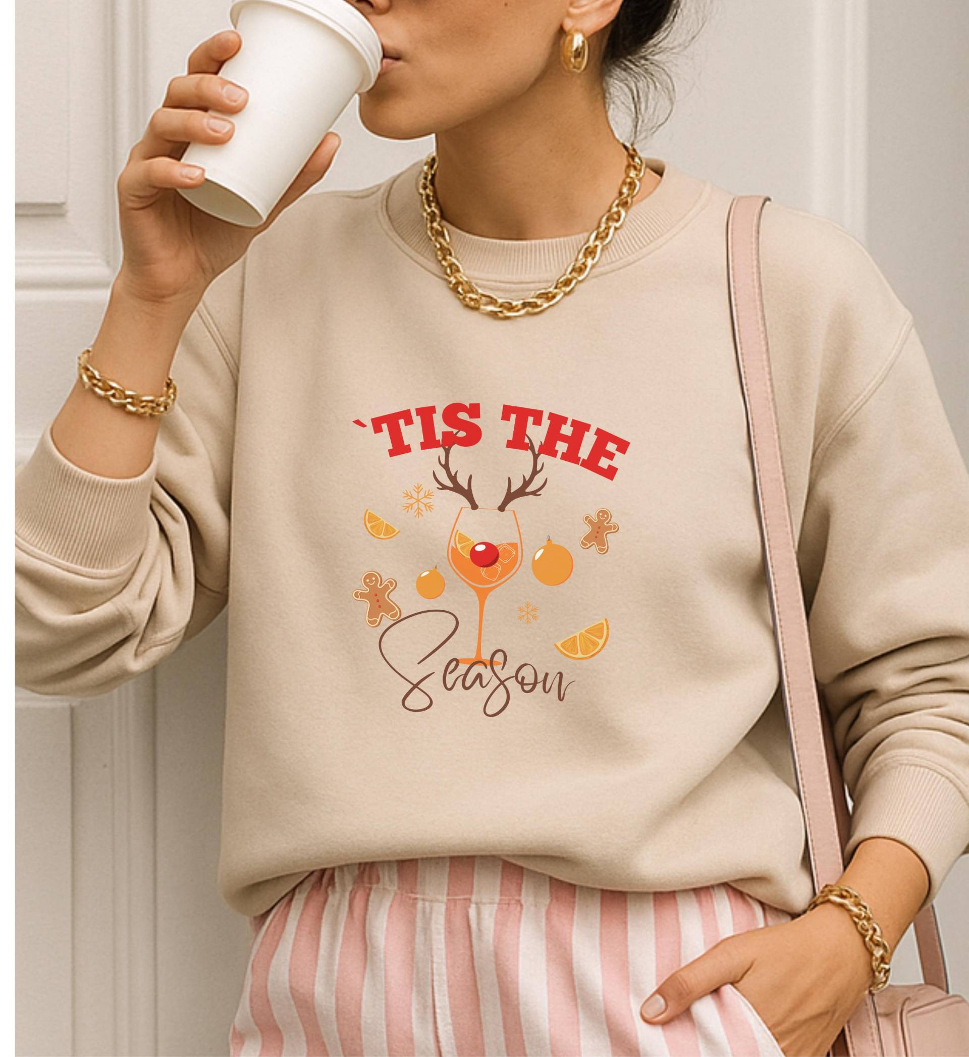 Tis The Season Aperol Spritz Sweatshirt Funny Ugly Christmas Sweater Cocktail Holiday Party Gift For Her Italian Aperitif Lover Top von CincerelyYoursShop