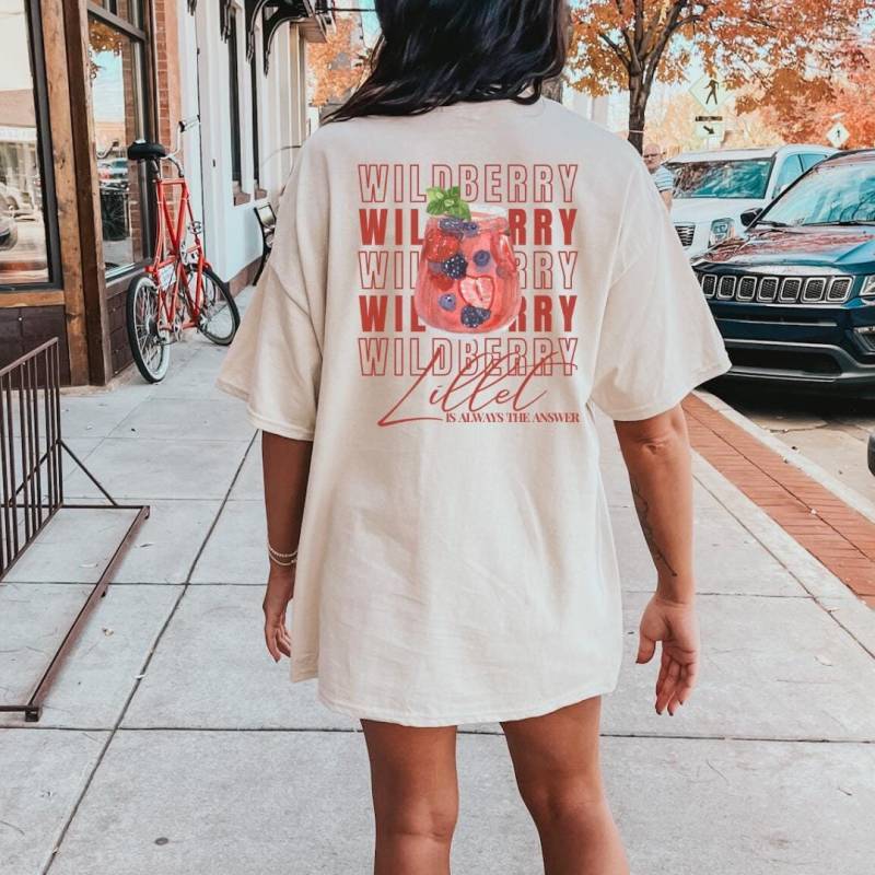 Wildberry Is Always The Answer Retro Pocket T-Shirt Backprint Aperitifo Shirt Y2K Funny Mallorca Alcohol Gift Jga Best Friend Cocktail von CincerelyYoursShop