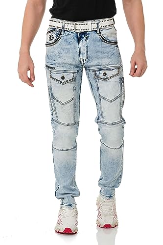 Cipo & Baxx Herren Jeans Hose Regular Fit Bikerhose Nieten Taschen Denim Freizeithose CD810 Hellblau W38 L34 Cipo & Baxx Herren Jeans Hose Regular Fit Bikerhose Nieten Taschen Denim Freizeithose CD810 Hellblau W38 L34 von Cipo & Baxx