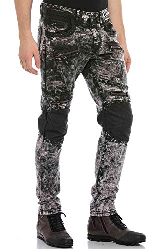 Cipo & Baxx Herren Jeans Hose Regular Fit Zipper Bikerhose Design Denim Nieten Waschung Pants CD568 Schwarz W36 L32 von Cipo & Baxx